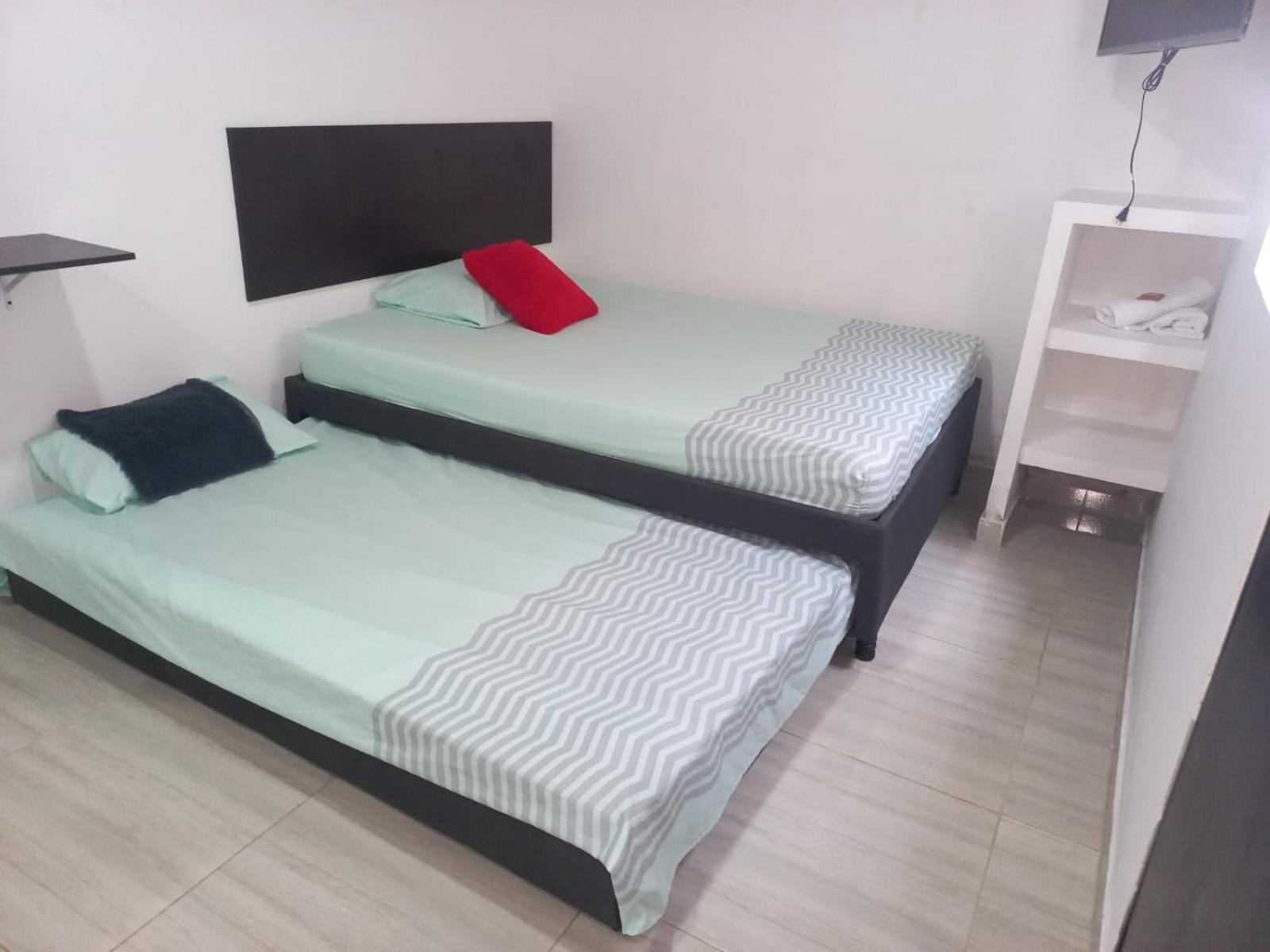 Apartaestudios El Jardin 2 Cali Habitación foto